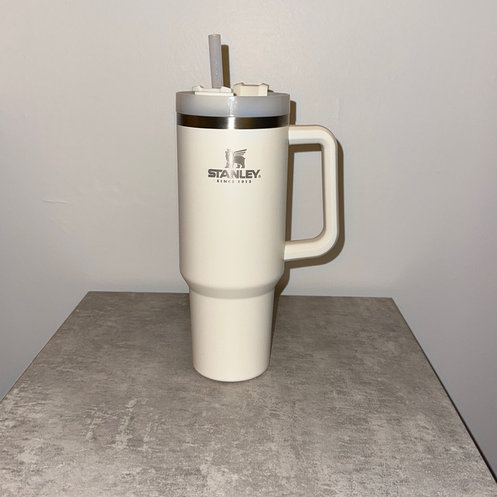 40 oz Stanley Tumbler Cup